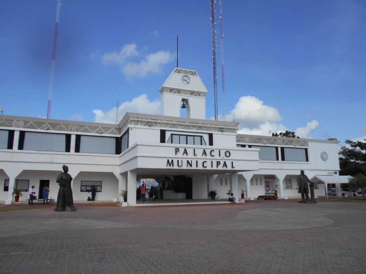 Confusión por "levantón" en Ayuntamiento de Solidaridad.... eran ministeriales armados