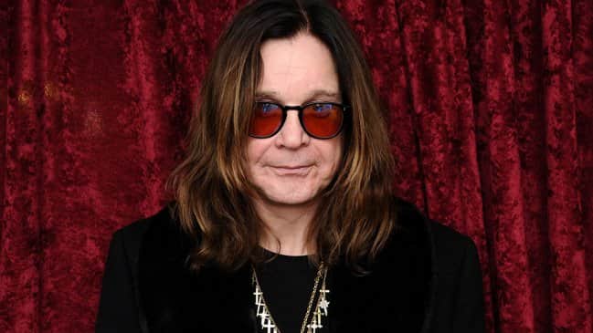 Niegan que Ozzy Osbourne esté a punto de morir