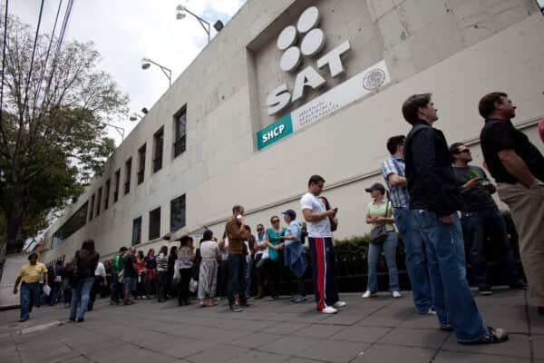 SAT aclara si deberás declarar depósitos mayores a 5 mil pesos