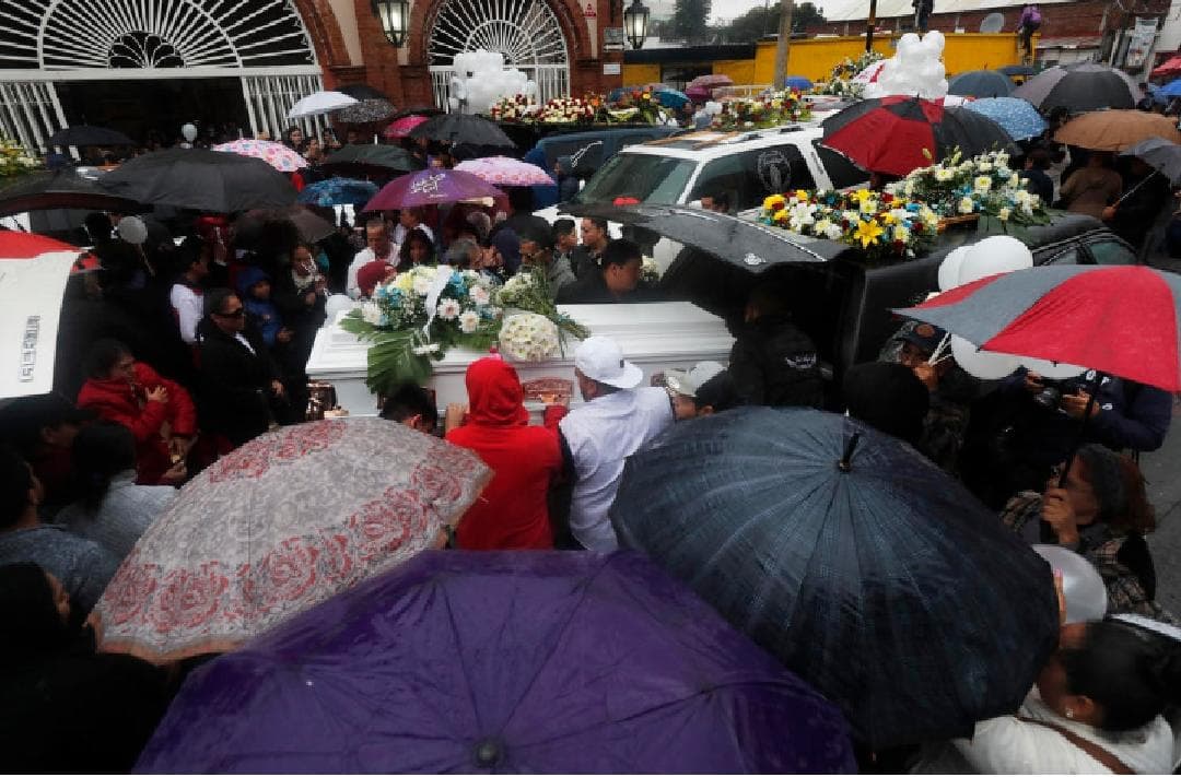 Se realizaron funerales de víctimas de atentado en negocio de maquinitas en Uruapan