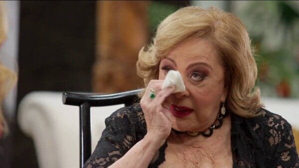 Silvia Pinal paga 90 mil pesos por cirugía estética ¡pero le deforman la cara!