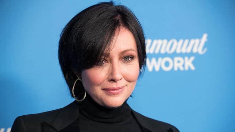 Revela actriz Shannen Doherty que volvió el cáncer; está en etapa avanzada