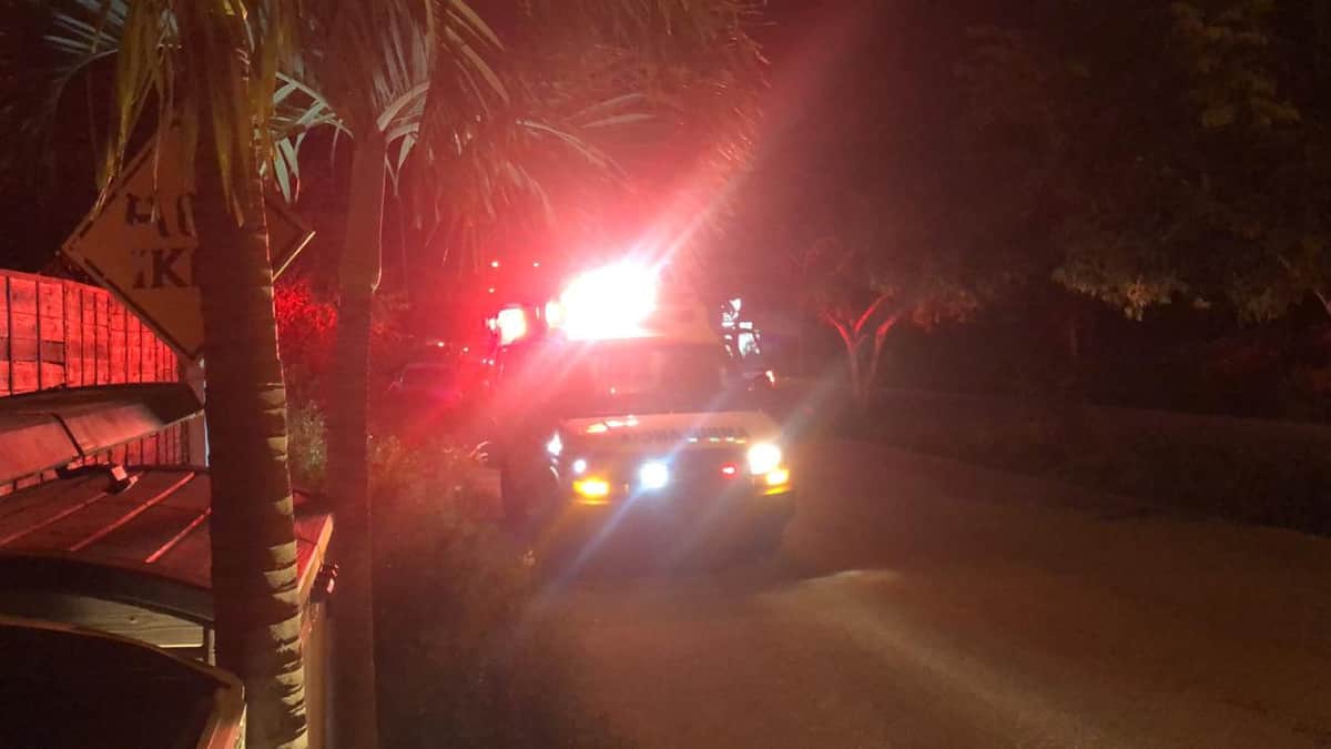 Acribillan a hombre fuera de su casa en Tulum