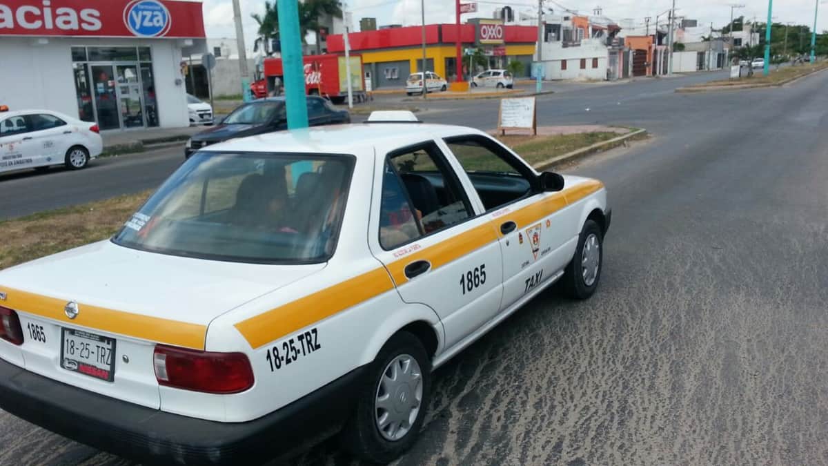 Se desmorona economía: Ingresos de taxistas caen 75% en Chetumal