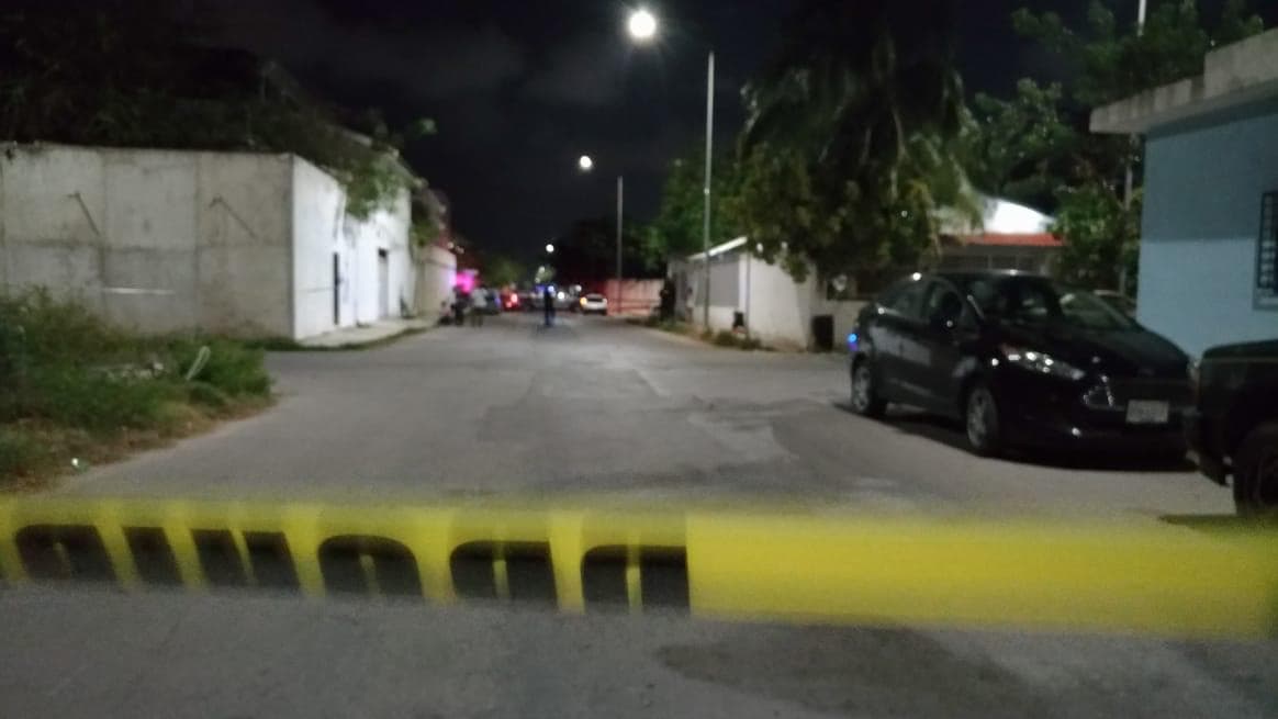 Balean casa de Martín de la Cruz, líder de la CROC