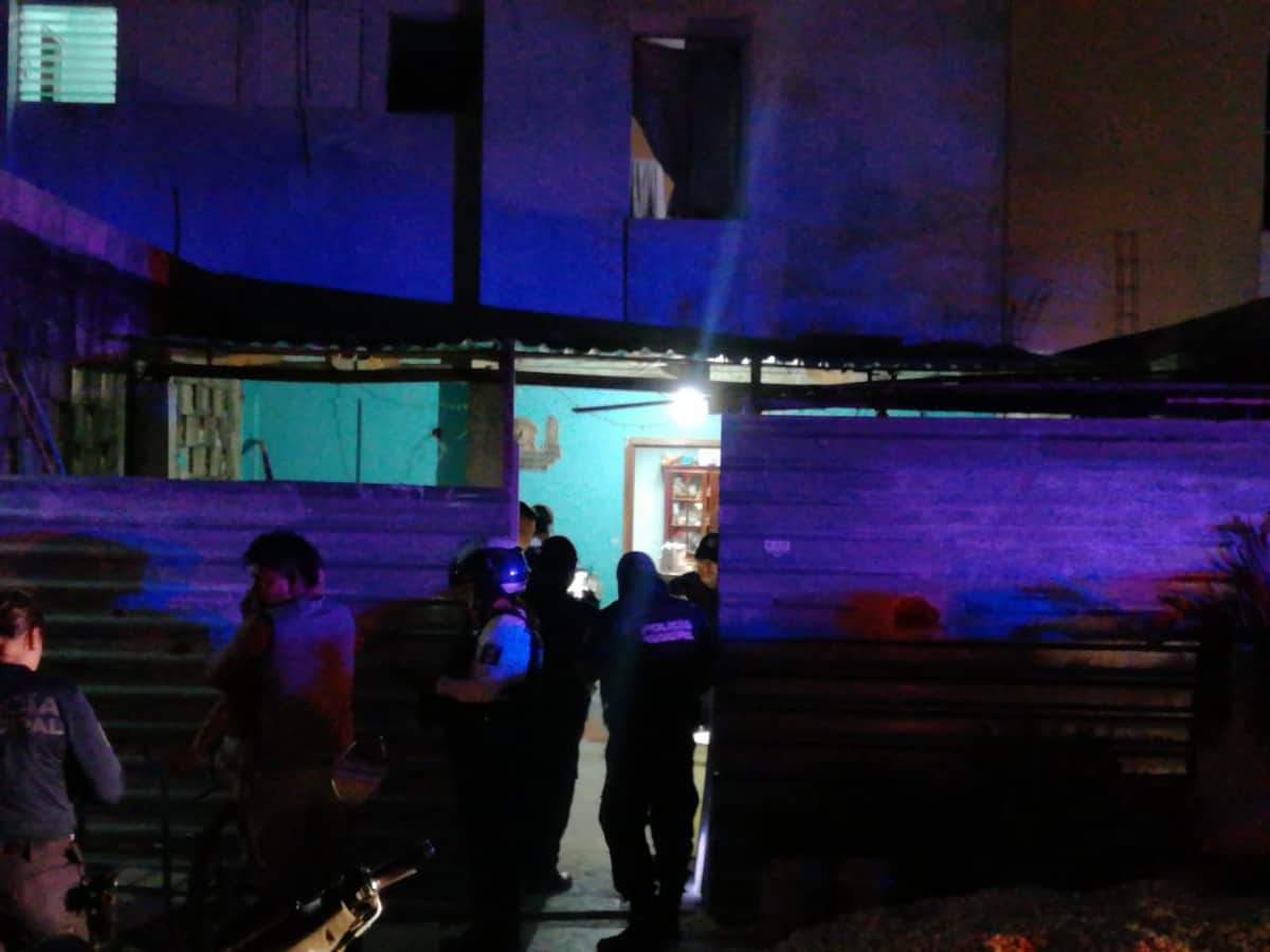 Sujetos disparan contra una vivienda en Playa del Carmen