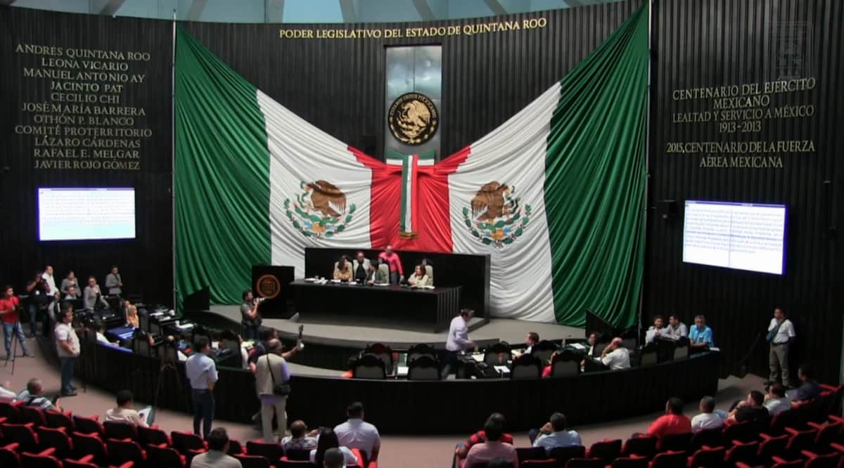 "Truenan" sesión en el Congreso; "cotos de poder" por encima de legislar