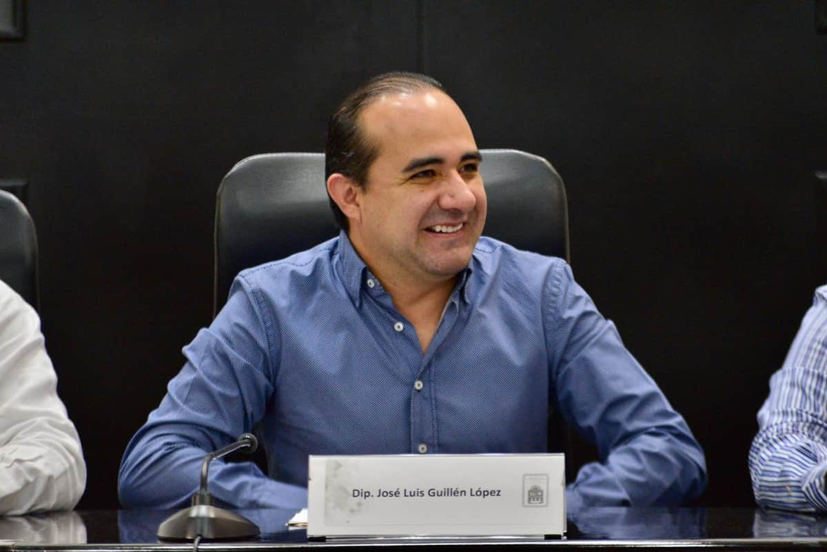 Instala el diputado José Luis Guillén la Comisión Antisargazo