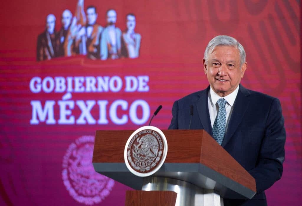 Informa AMLO que irá a Oaxaca pero pide que acuda poca gente, por coronavirus