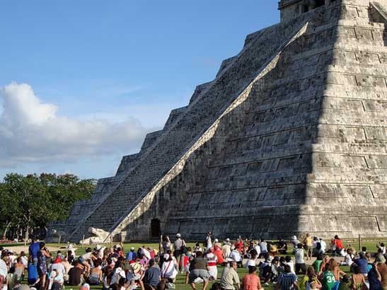 Cancelan acceso a equinoccio en Chichén Itzá por coronavirus