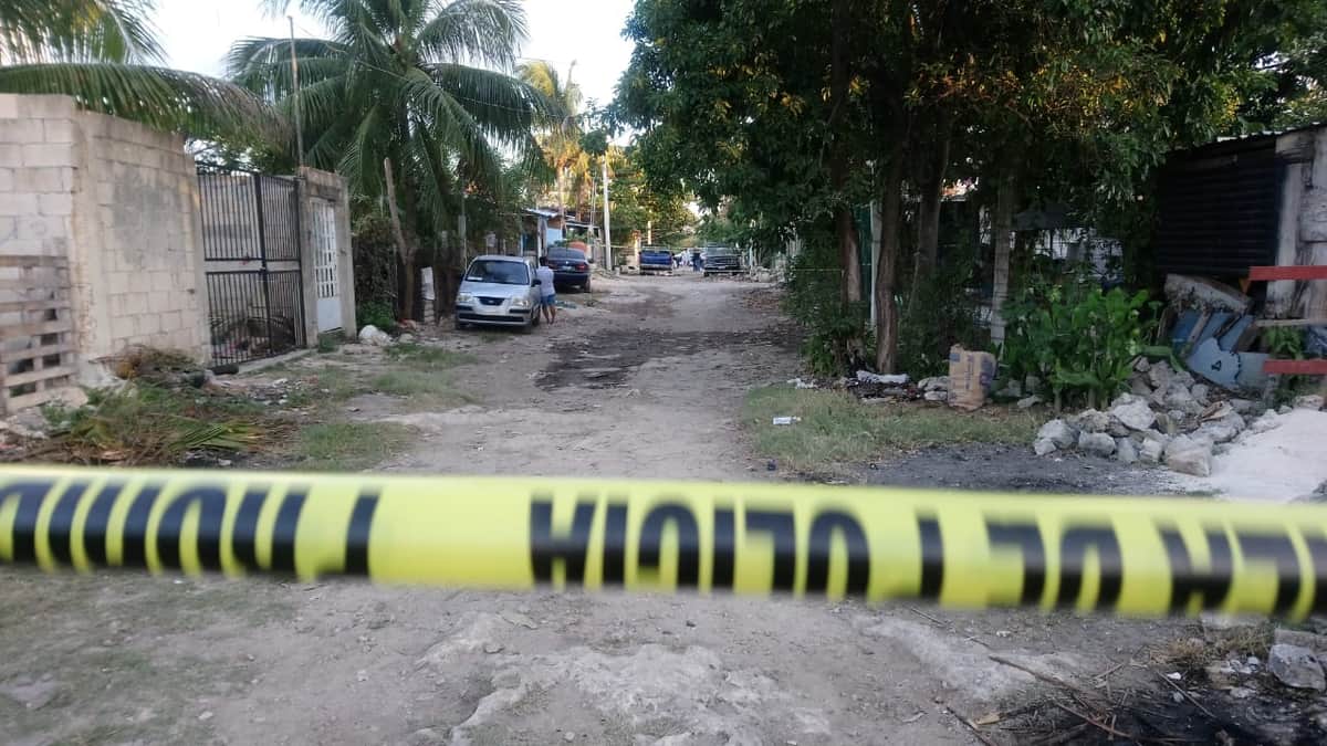 Atacan a tres a balazos en Rancho Viejo; uno muere