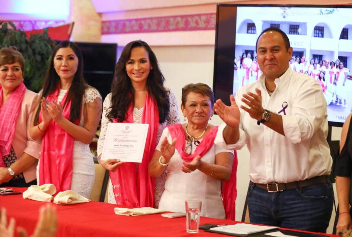 Mujeres, esenciales en el desarrollo de Puerto Morelos: Laura Fernández