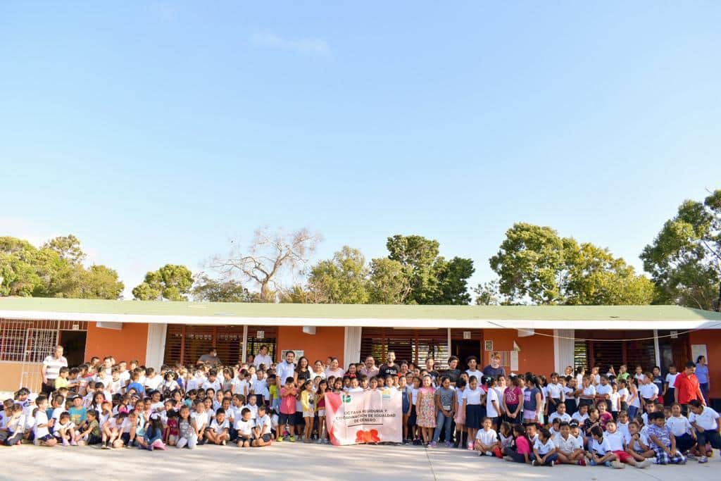 Realizan actividades educativas para promover valores en niños de Tulum