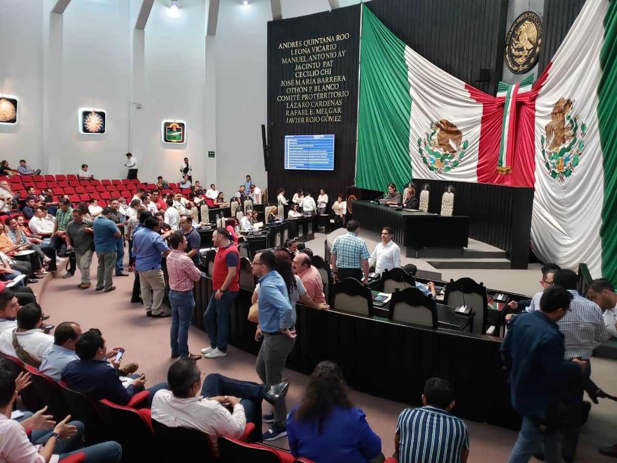 Comisión legislativa buscará recursos federales contra el sargazo hasta 2021