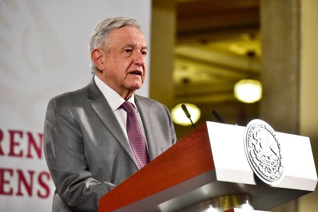 No hay privilegios para Grupo Salinas ni para TV Azteca, para nadie: AMLO