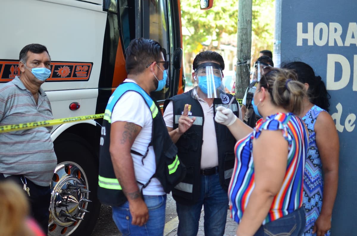 Continúa Solidaridad con apoyo de transporte gratuito a trabajadores foráneos