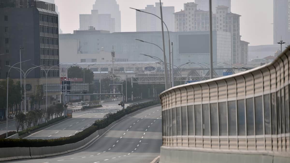 "¿Hay alguien aquí con vida?", el nuevo video viral que parodia una escena de Titanic