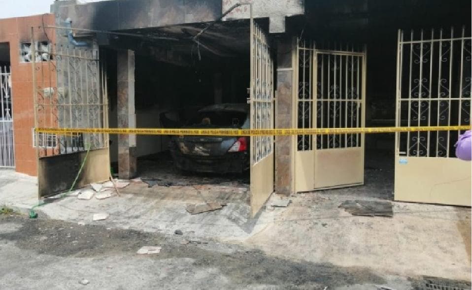 Video: Sujetos incendian auto de enfermera en Mérida, Yucatán