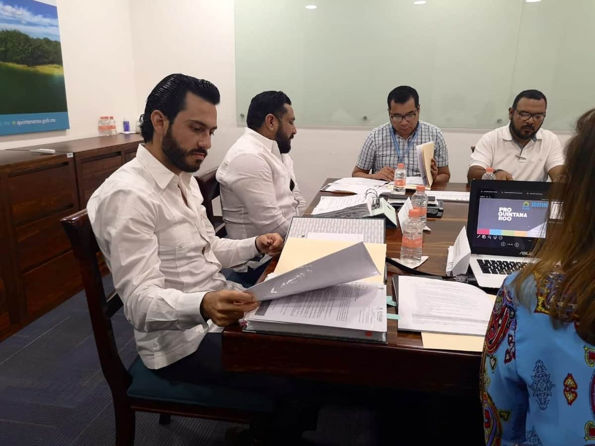 Firma titular de Idefin convenio con Forbes para reactivar economía de Q. Roo