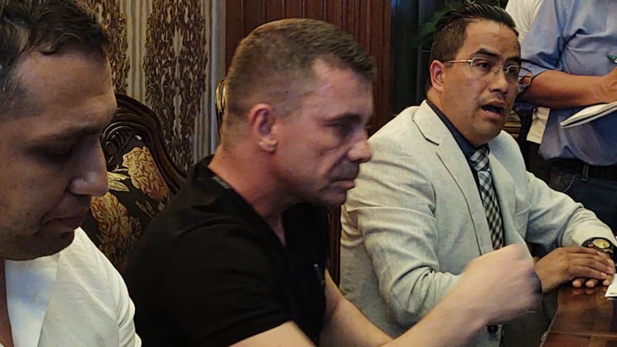 Medios nacionales dan cuenta de mafia rumana de Florian Tudor