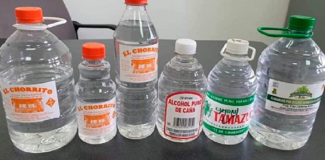 Van más de 50 muertos por beber alcohol adulterado en Morelos y Puebla