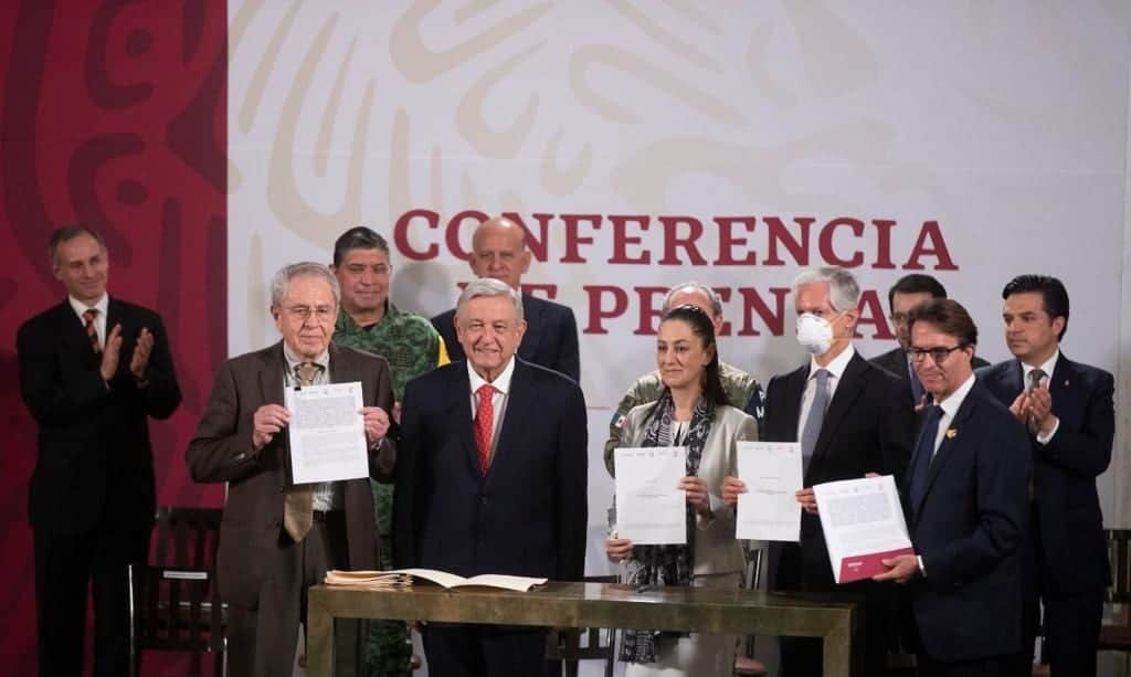 Se reconvertirán Centros Teletón en Hospitales Covid: AMLO