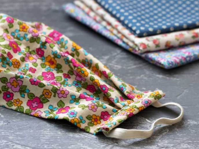 ¡Adiós a las combinaciones! Cubrebocas de tela no funcionan contra Ómicron