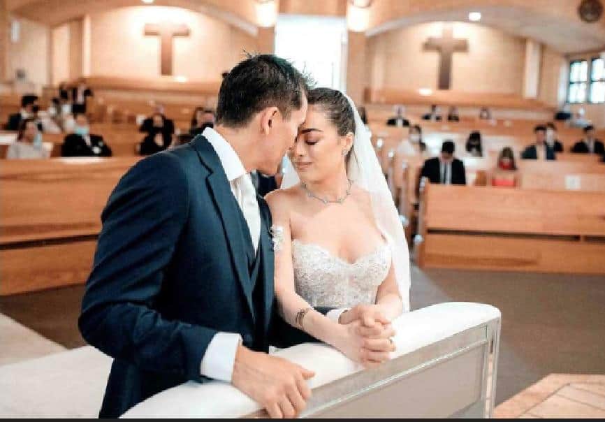 Video: Millonarios se casan en Nuevo León y hacen gran fiesta en plena pandemia