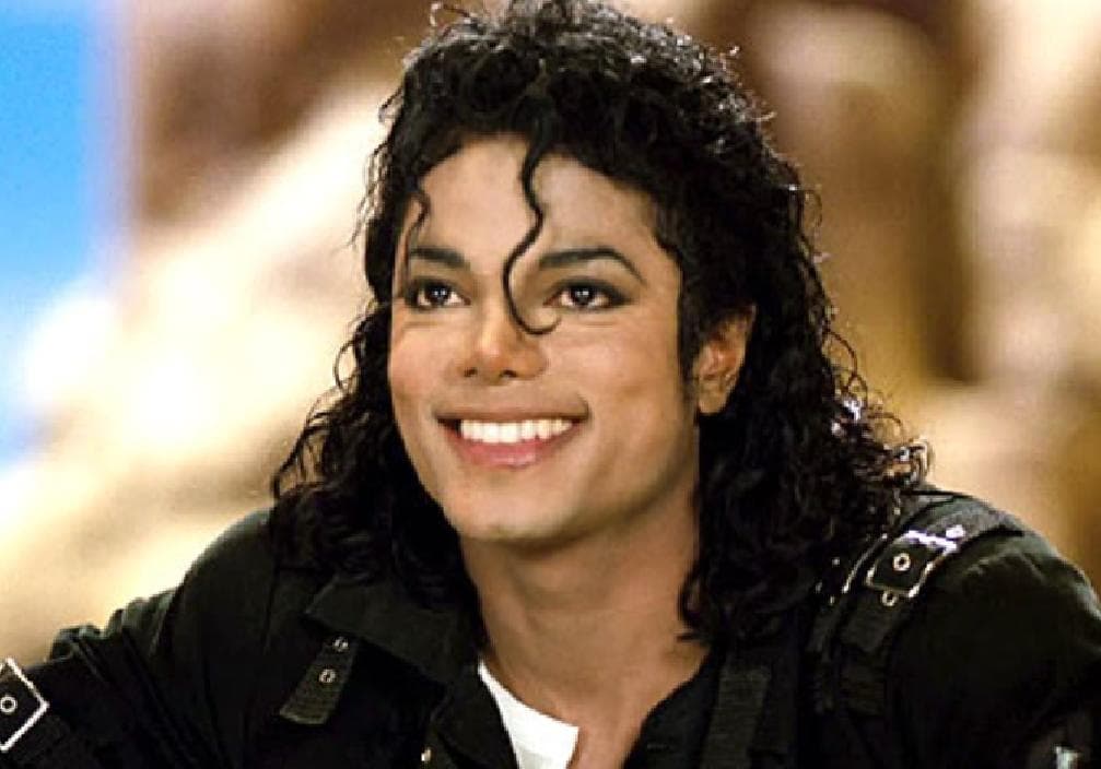 Revela Anonymous supuesto audio de Michael Jackson antes de morir