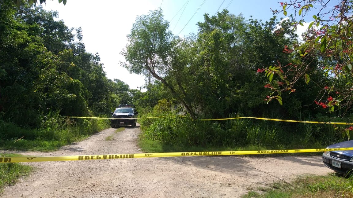 Reportan otra persona ejecutada en terreno baldío de Cancún