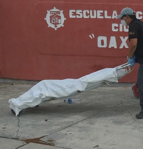 Empleado de limpieza se ahorca en escuela de Cancún