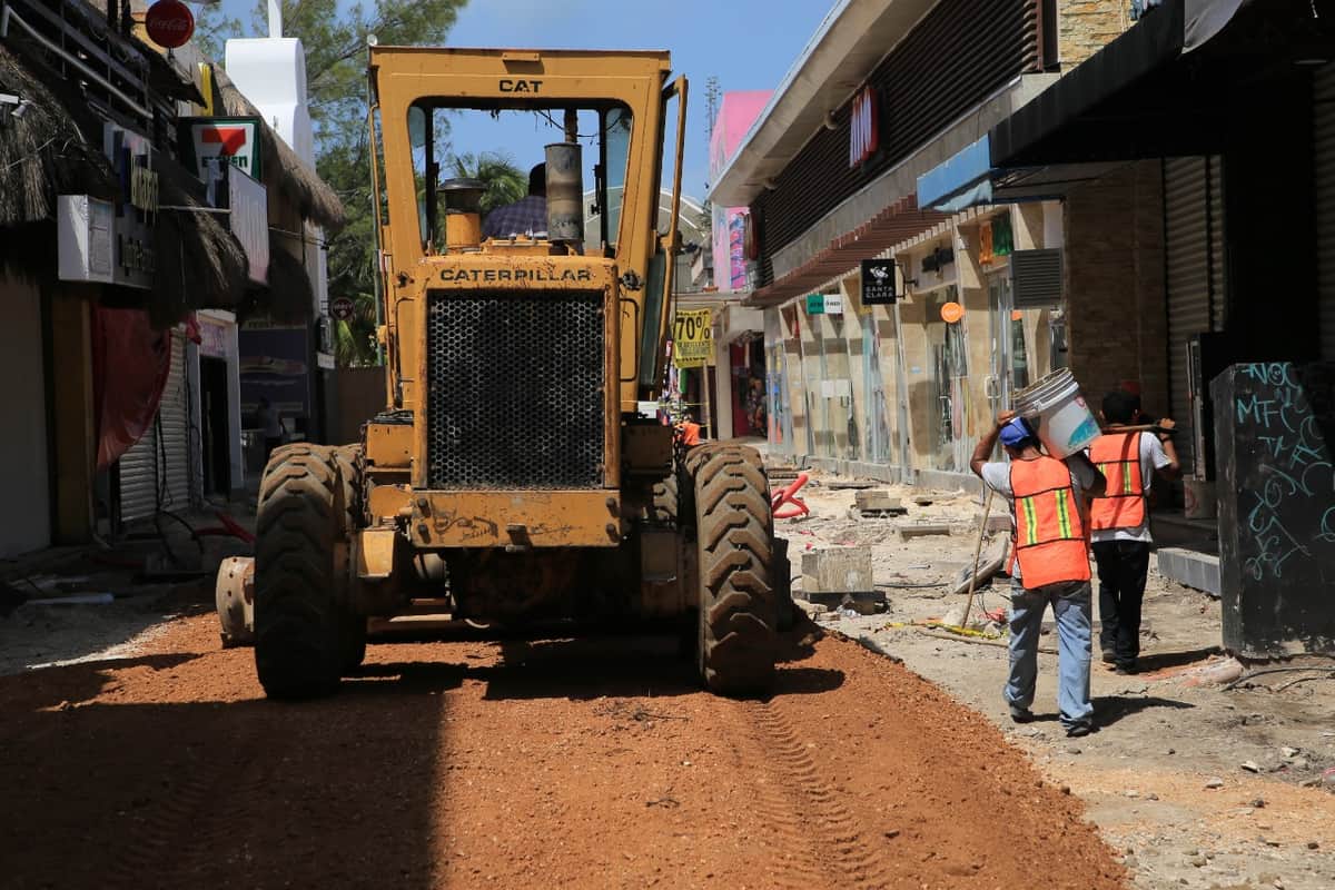 Acusan de corrupción en las mañaneras al gobierno de Laura Beristain; ella desmiente con pruebas