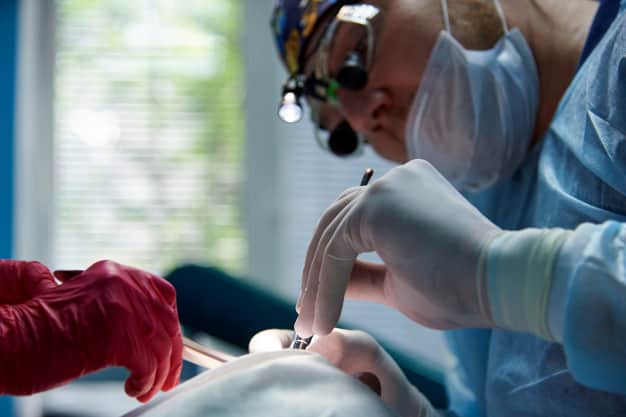 Le sacan muela del juicio y muere por hemorragia 2 semanas después a causa de la extracción