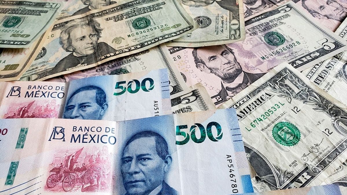 Peso mexicano avanza frente al dólar en su quinta jornada consecutiva