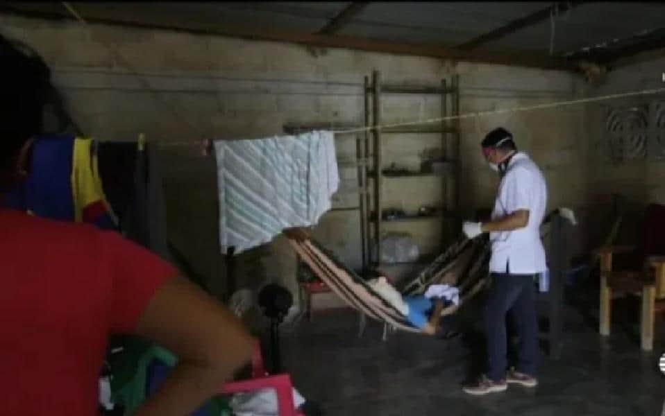 Doctor mexicano logra sacar adelante a más de 100 pacientes con Covid-19