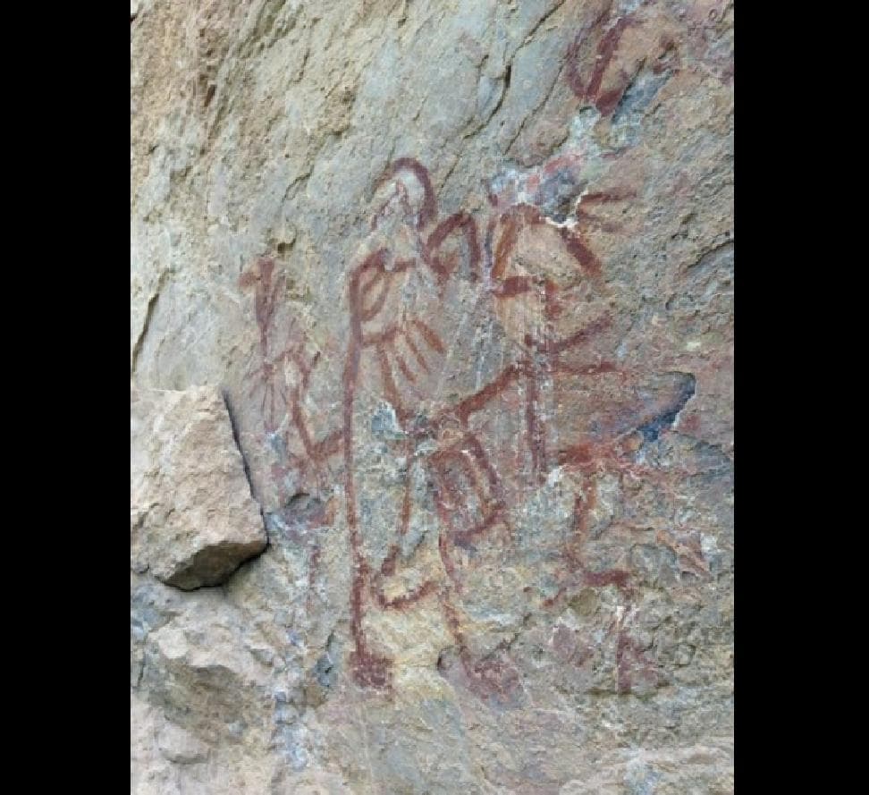 Sismo en Oaxaca dejó al descubierto ¡figuras rupestres!