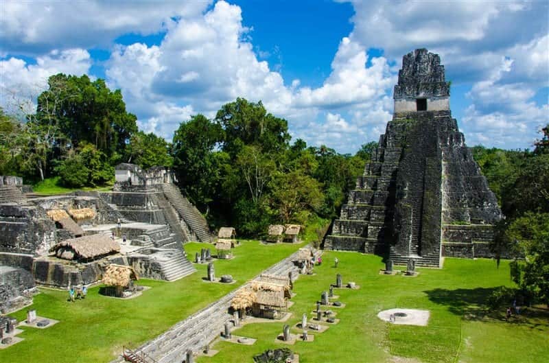 Descubren por qué los mayas abandonaron la antigua ciudad de Tikal