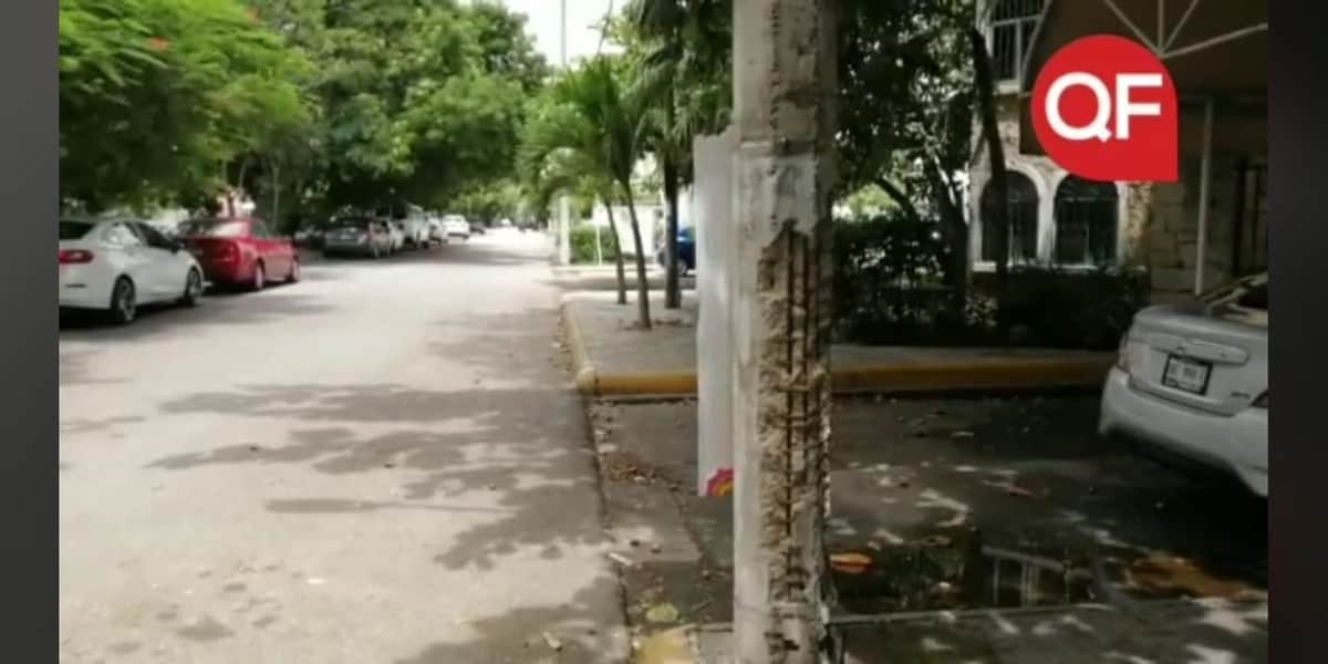 Video: Denuncian apagones y postes de la CFE que se rompen como galletas en Cancún