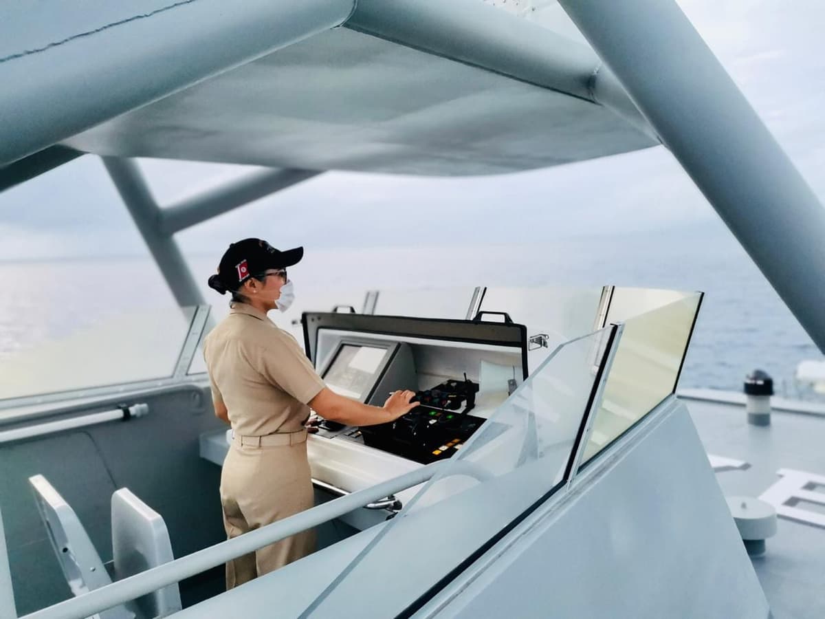 Ella es la primera mujer al mando de una patrulla costera de la Armada de México