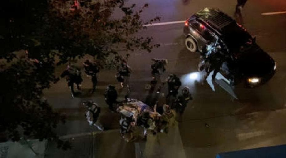 Video: Matan a tiros a persona durante enfrentamiento entre seguidores de Trump y antirracistas