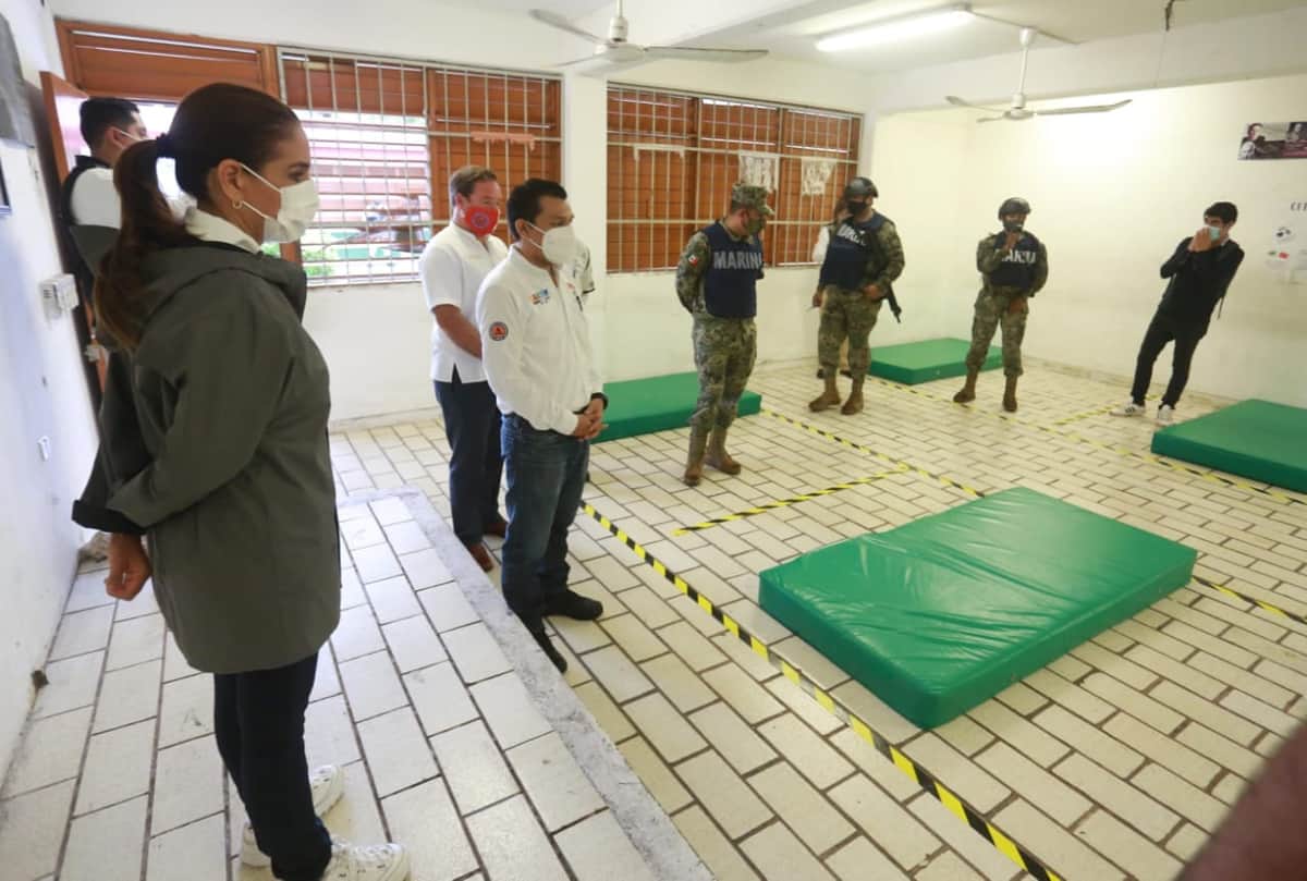 Verifican óptimas condiciones de refugios temporales en Cancún