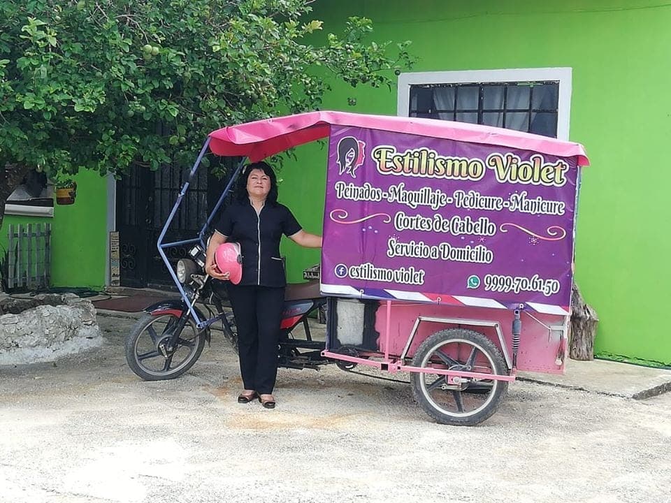 Estilista de Yucatán vuelve su negocio móvil debido a la pandemia