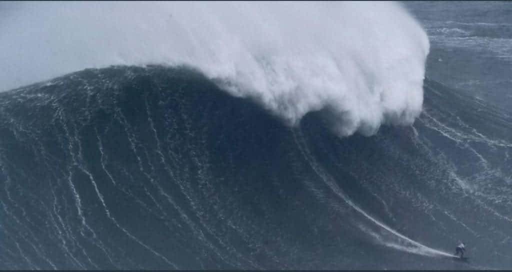 Video: Surfista brasileña rompe récord mundial con ola de más de 22 metros