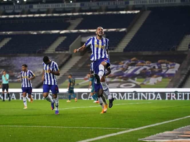 El Porto de "Tecatito" Corona comienza la temporada con victoria