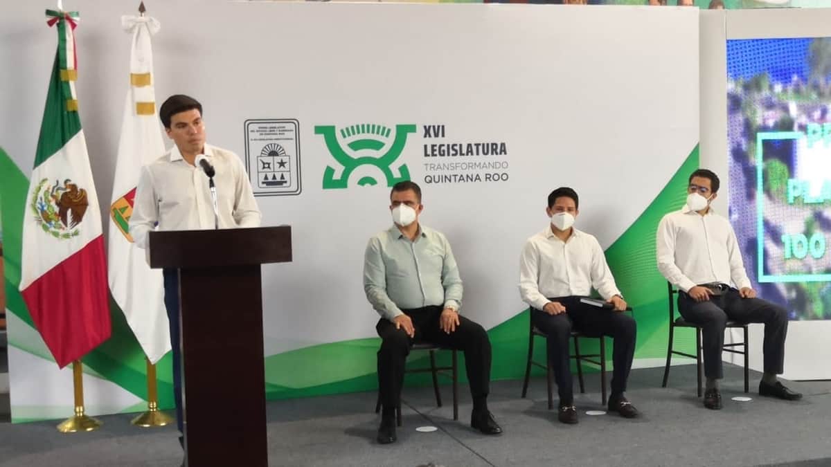 El diputado más improductivo presenta plan de "trabajo"