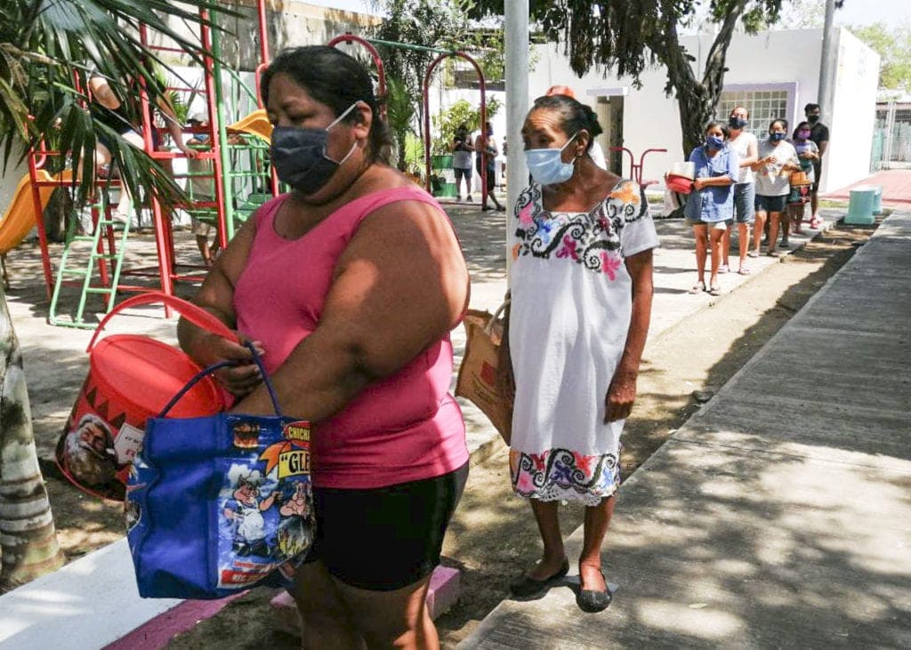 Exitoso apoyo alimentario en Cancún: reparten más de seis mil raciones a familias vulnerables