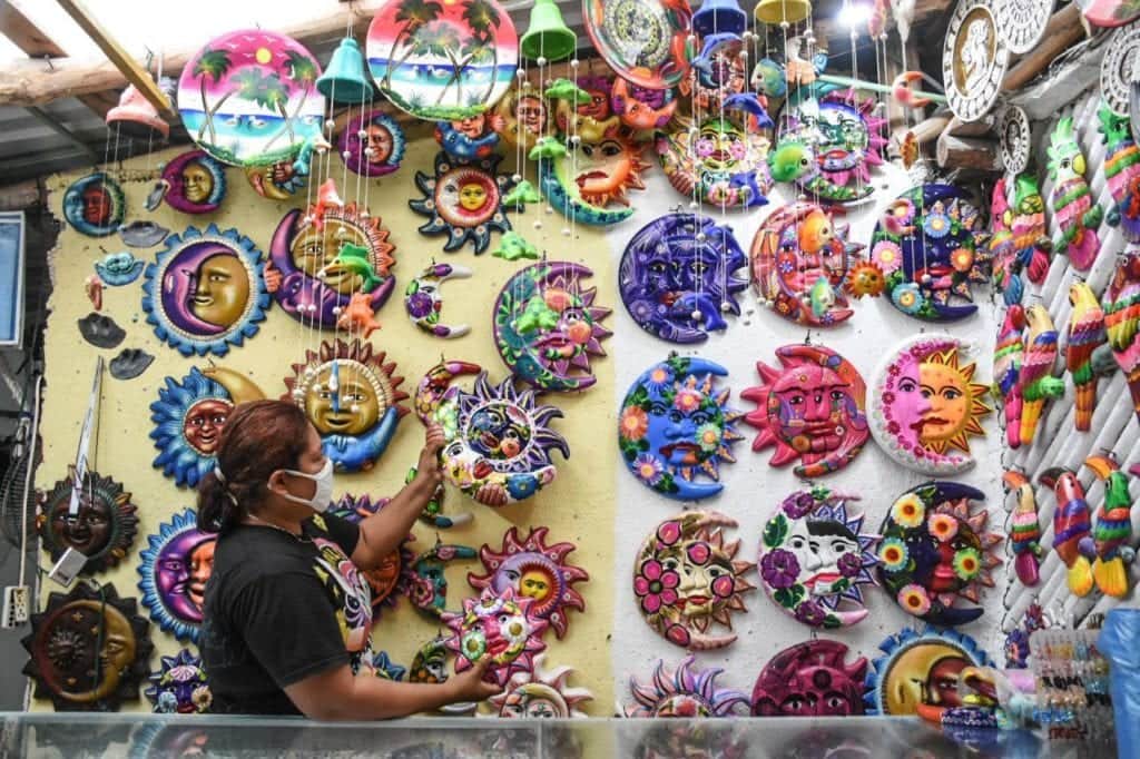 Impulsan reactivación económica de artesanos de Puerto Morelos