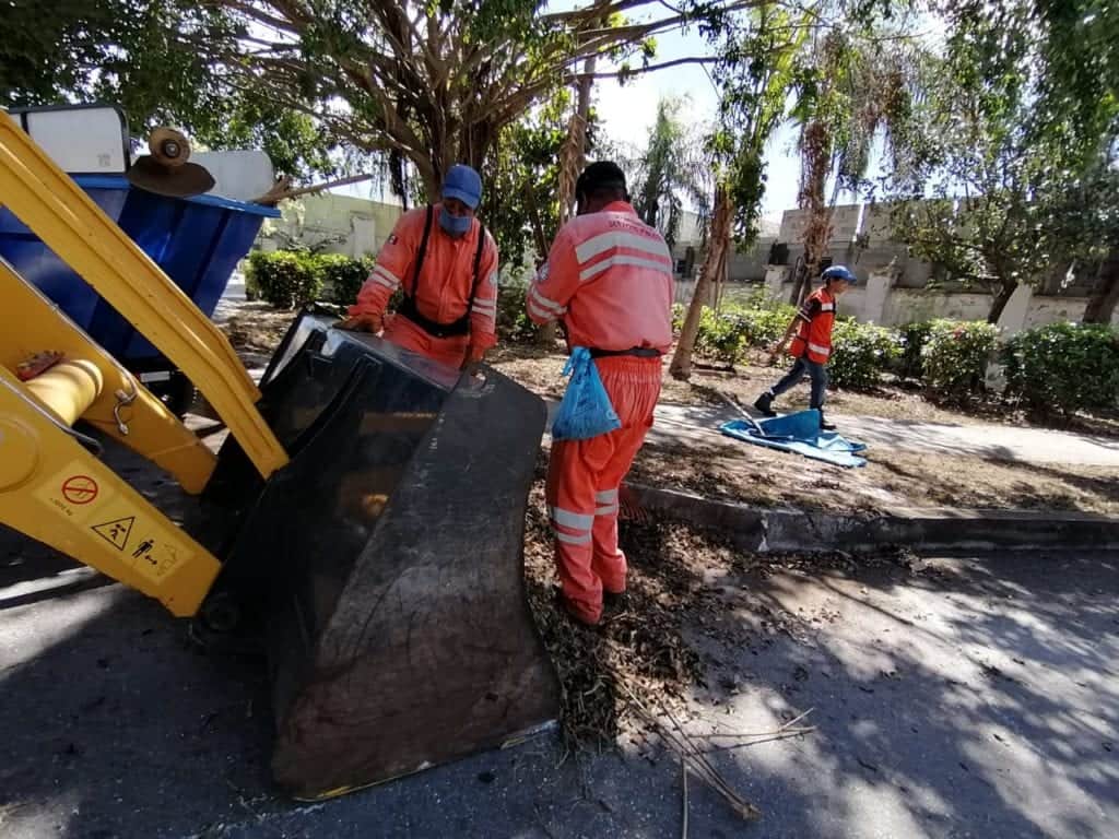 Avanza Solidaridad en la limpieza de los daños ocasionados por 'Delta'