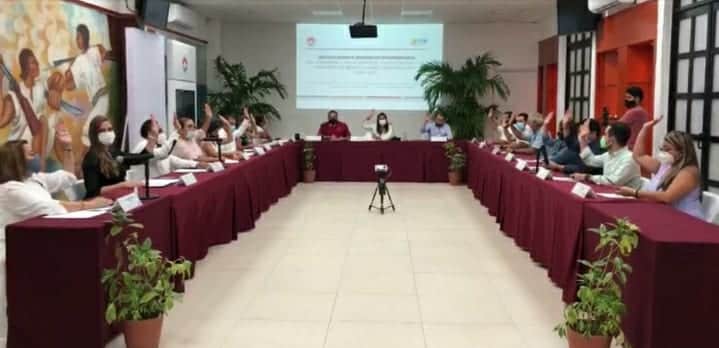 Suspenden pago a concesionaria encargada de recoger basura en Cancún