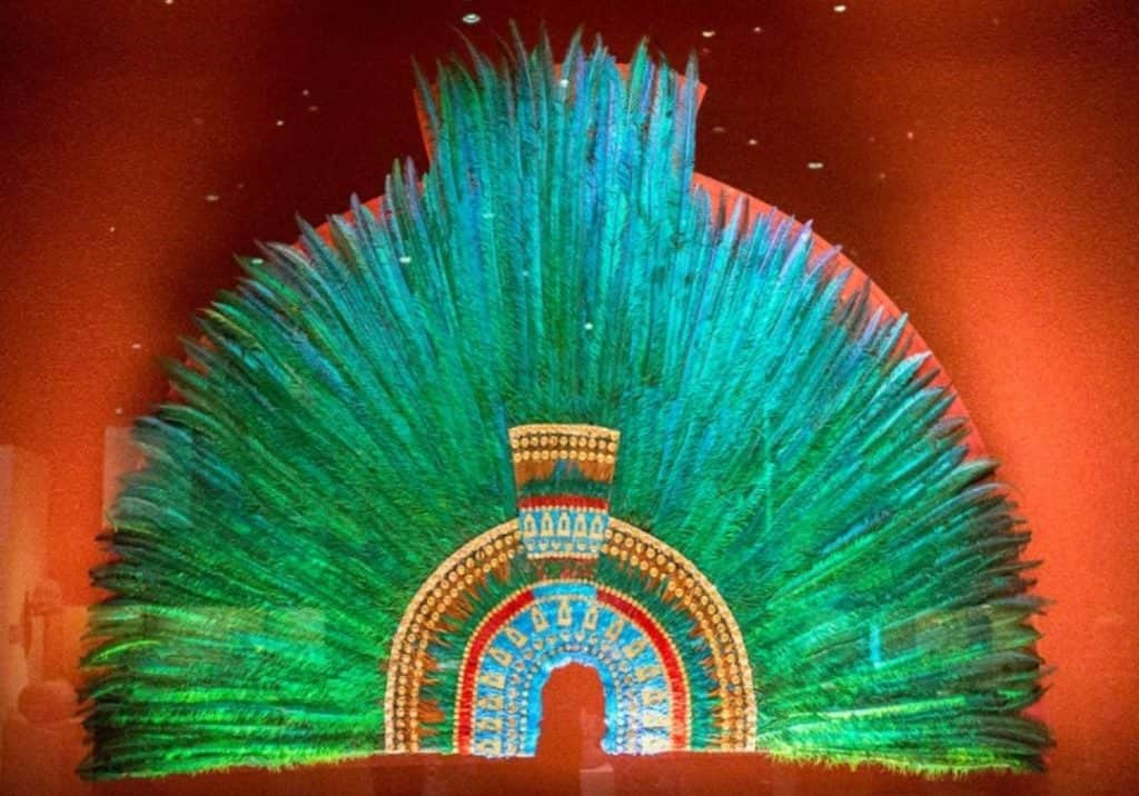 Responde Austria a AMLO que penacho de Moctezuma no puede salir en 10 años